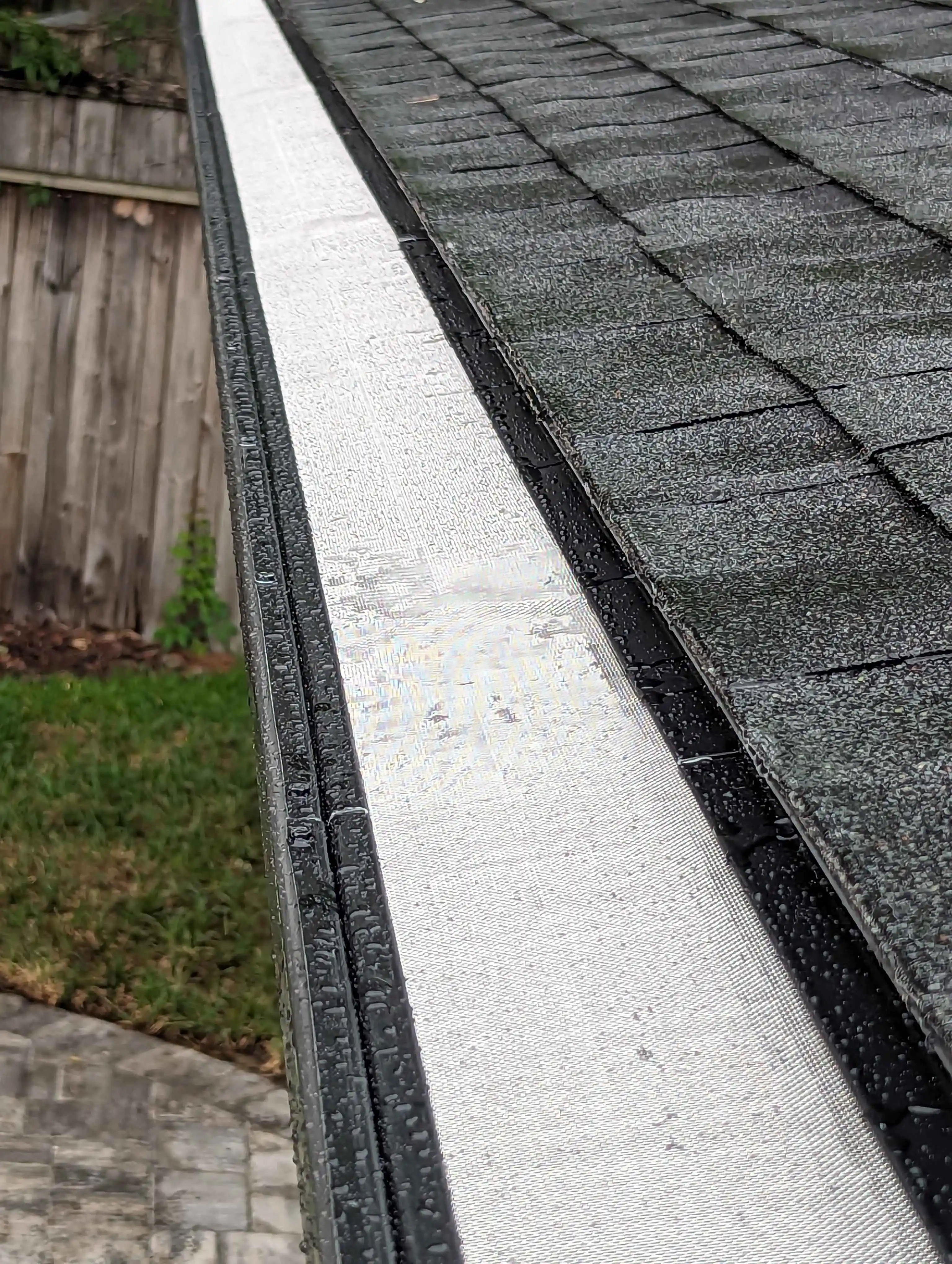How long should gutter guards last?